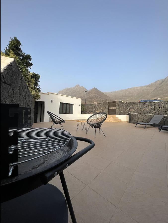 Bungalow Apartamento Sol Famara Bagian luar foto