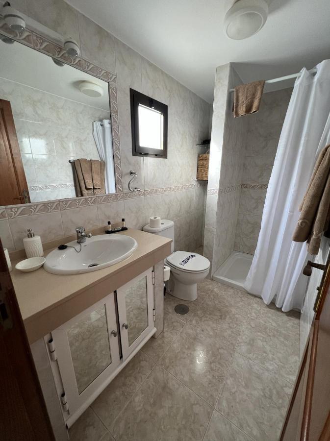 Bungalow Apartamento Sol Famara Bagian luar foto